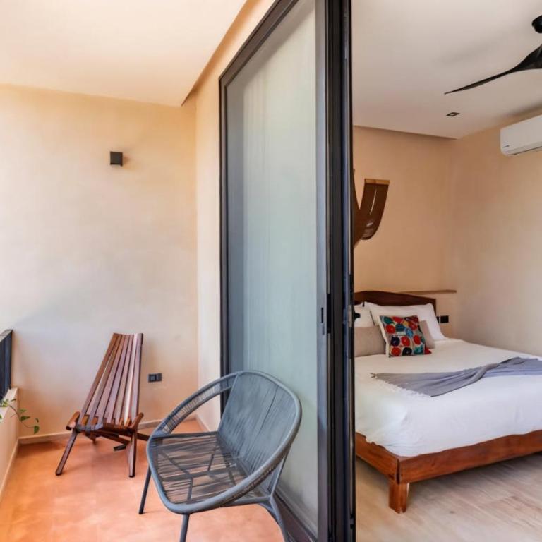 Xaana Private Pool 2 bed wifi 300 Mbps Rooftop - Two-Bedroom Apartment - 4