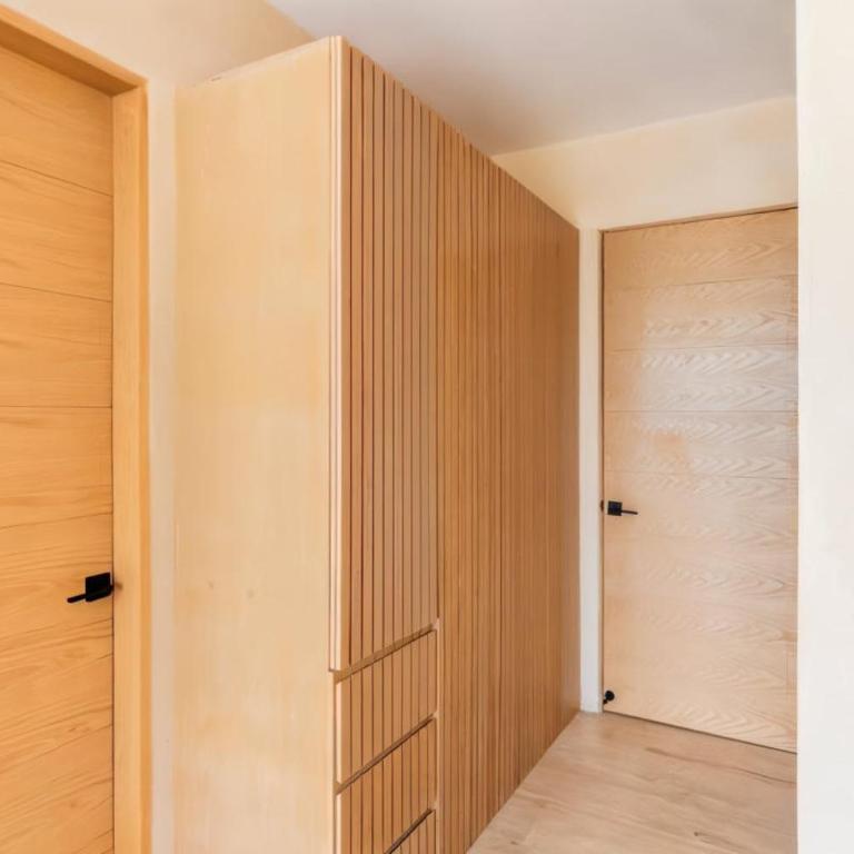 Xaana Private Pool 2 bed wifi 300 Mbps Rooftop - Two-Bedroom Apartment - 12