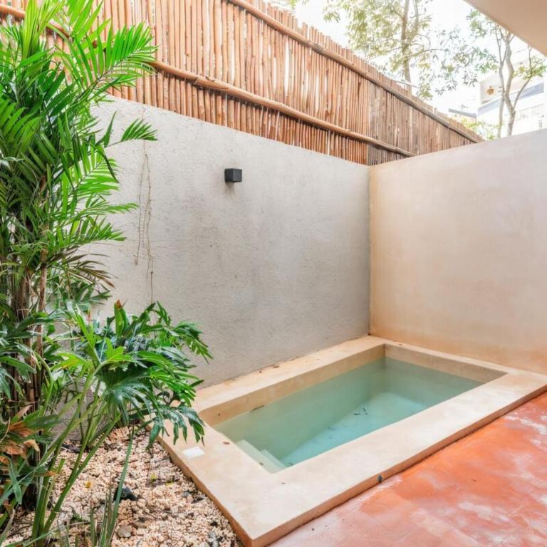 Xaana Private Pool 2 bed wifi 300 Mbps Rooftop - Two-Bedroom Apartment - 14
