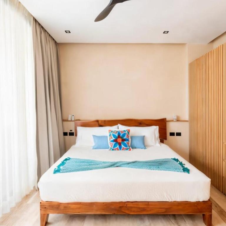 Xaana Private Pool 2 bed wifi 300 Mbps Rooftop - Two-Bedroom Apartment - 16