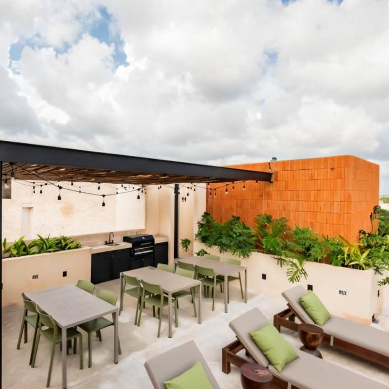 Xaana Private Pool 2 bed wifi 300 Mbps Rooftop - Two-Bedroom Apartment - 32