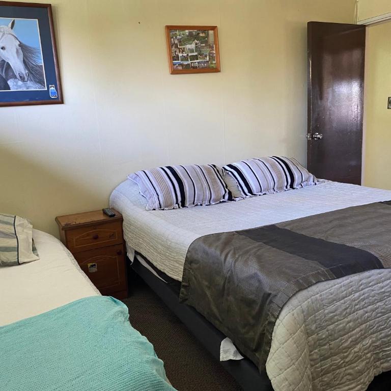 Departamento gris - Three-Bedroom Apartment - 26