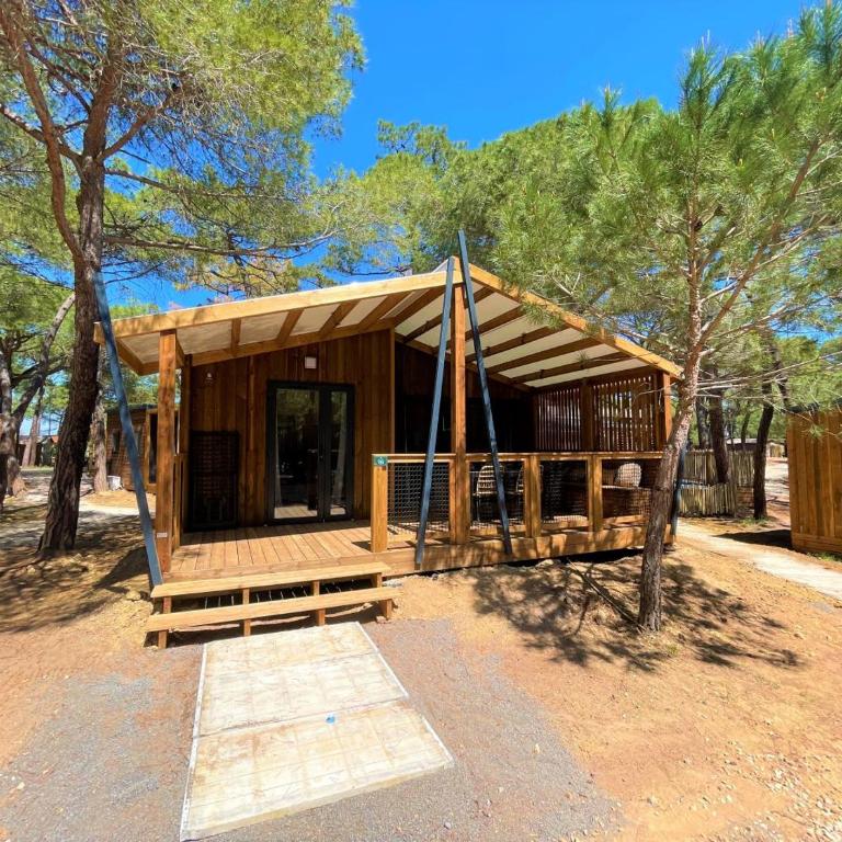 Camping la Tamarissière - Privilege Three-Bedroom Cottage - 1