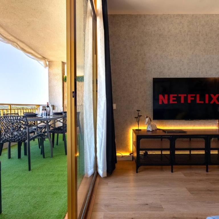 Industrial loft at the beach - Apartamento de 2 dormitorios con vistas al complejo - 22