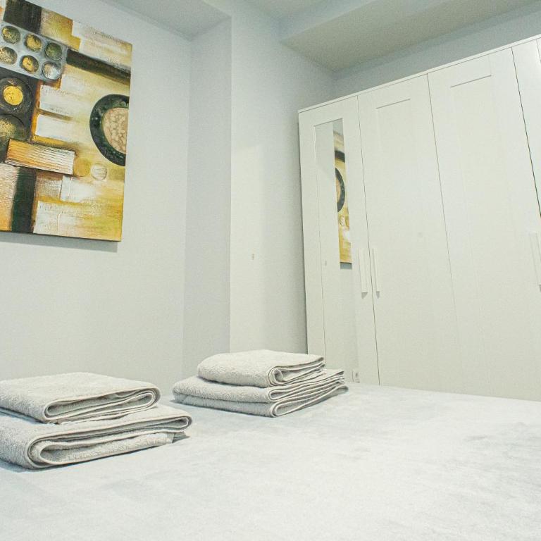 Quiet Couples Apt, 10 min Walk to Beach, Shopping & Dining District, 50m Hospital, WiFi - Apartamento de 1 dormitorio - 18