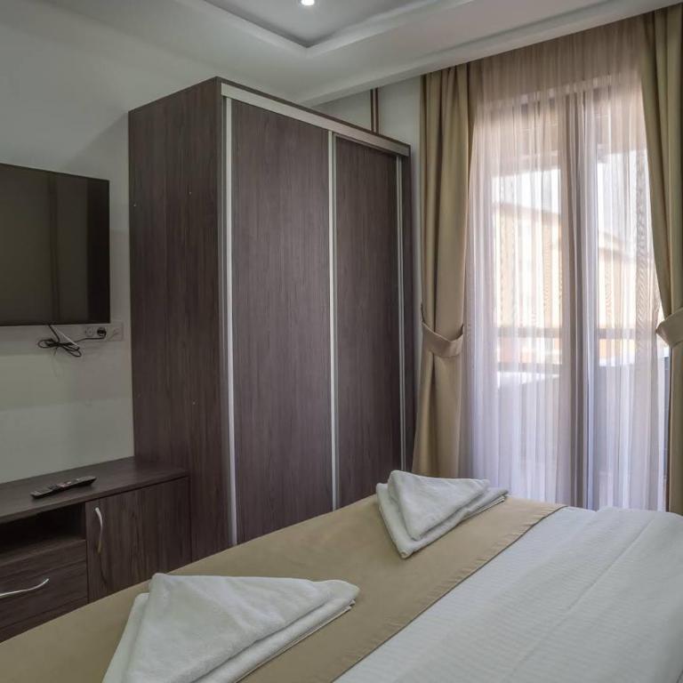 Hotel Pavlović - Apartment - 3