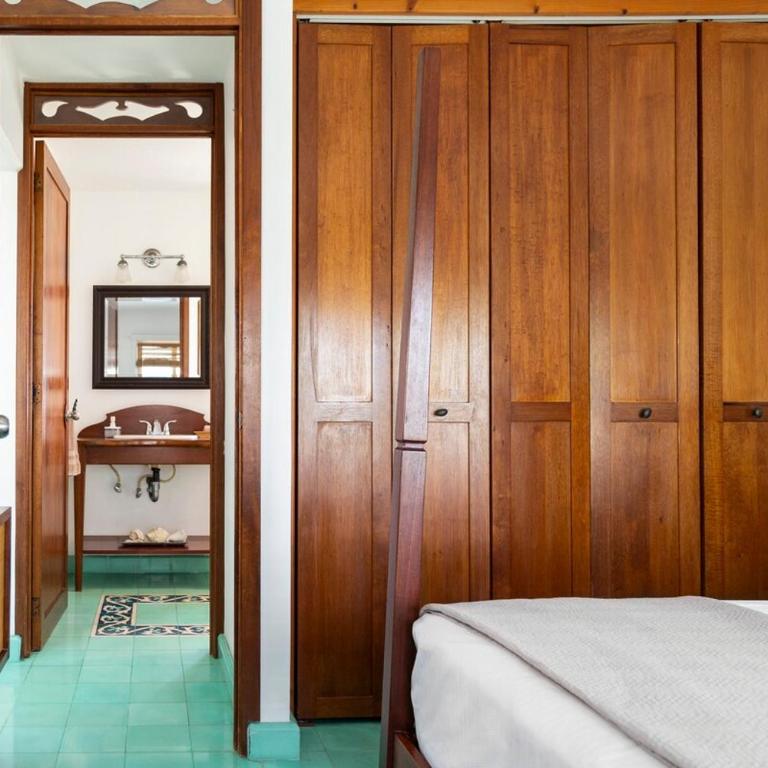 Barbados 2BR penthouse - Timeless charm of colonial Caribbean style - Apartment mit 2 Schlafzimmern, Terrasse und Meerblick - 36