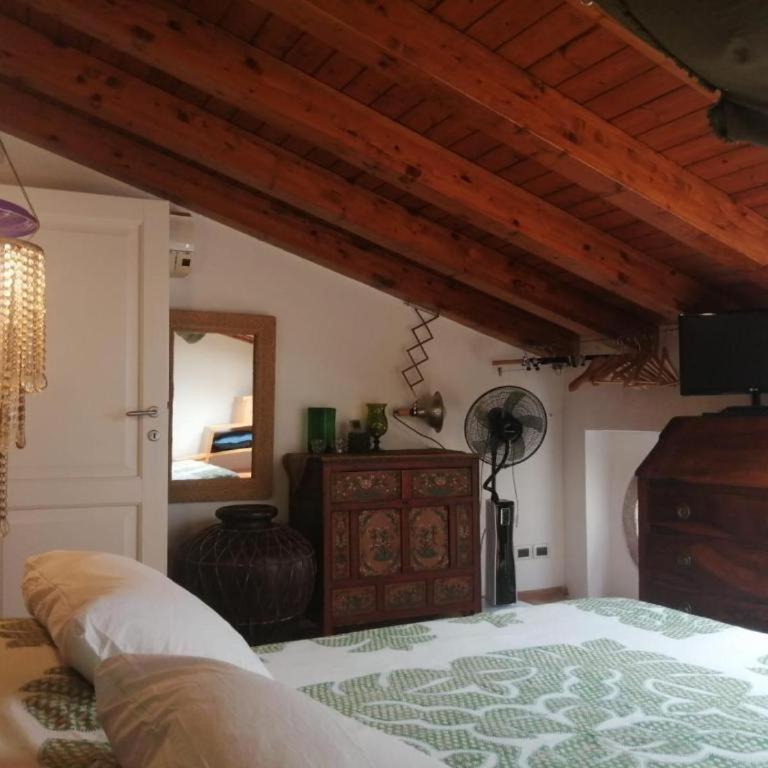Room Aly Art Apartment Taormina - Double Room with Private Bathroom - 1