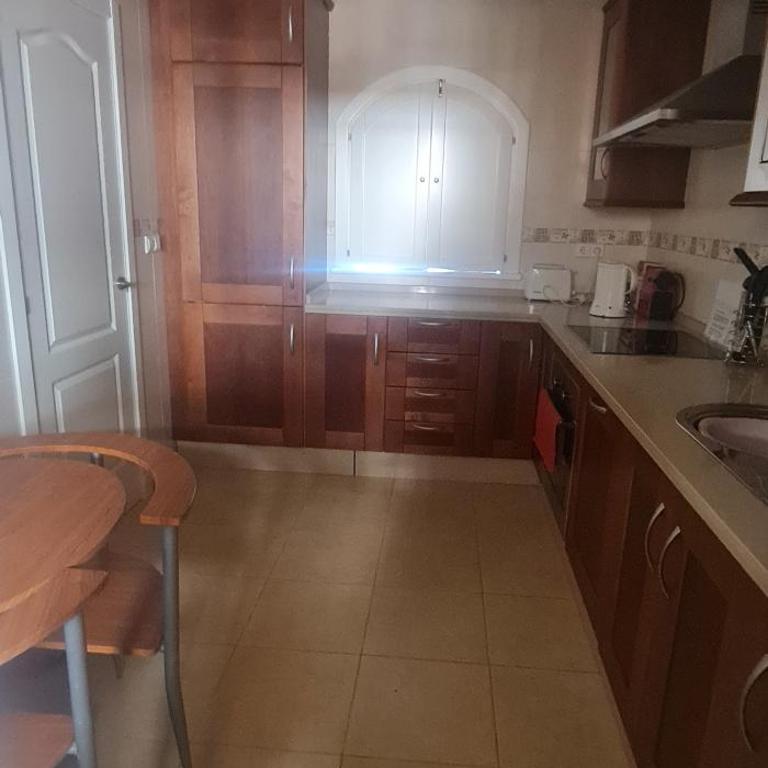 Luxury Two Bedroom Apartment in quiet neighborhood - Two-Bedroom Apartment - 8