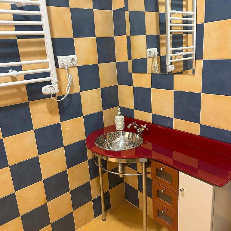 Urban Garden Bilbao - Habitación Cuádruple con baño privado - 4