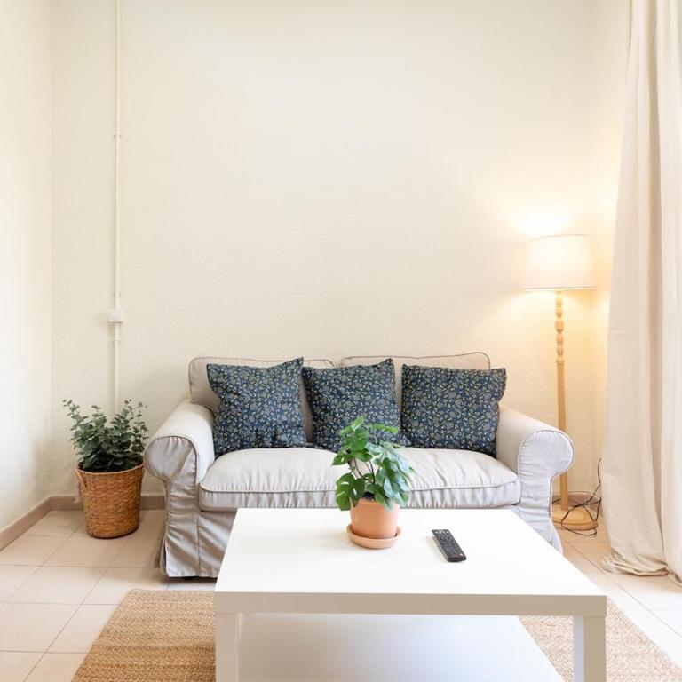 Hogar tradicional con balcón cerca de la playa - Appartement 3 Chambres - 38