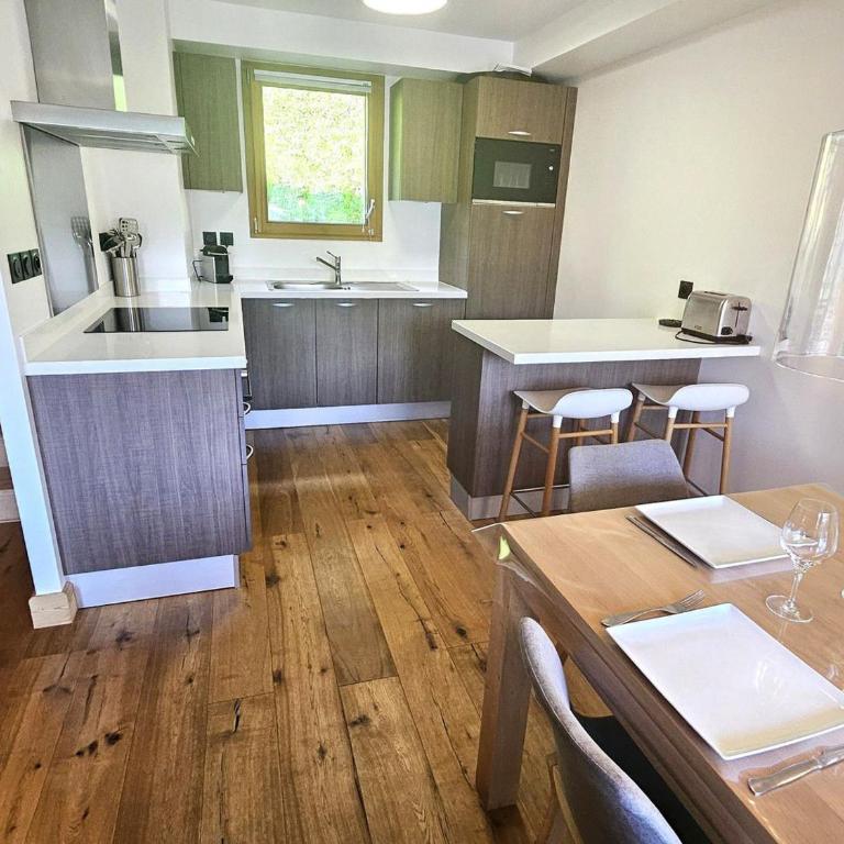 Appartement triplex au calme proche centre, 3 chambres, 6 pers, cheminée, parking couvert, WiFi - FR-1-598-53 - Appartement (6 Adultes) - 7