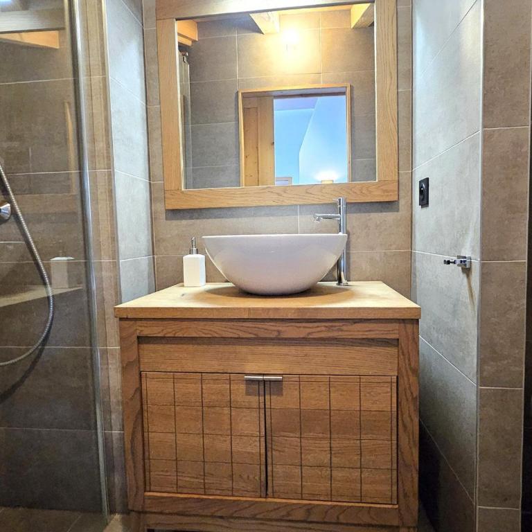 Appartement triplex au calme proche centre, 3 chambres, 6 pers, cheminée, parking couvert, WiFi - FR-1-598-53 - Appartement (6 Adultes) - 12