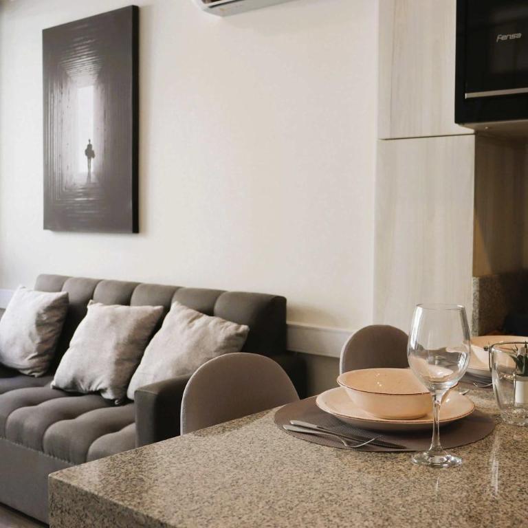 HOM I Renovado Depto 1D1B en metro Parque Almagro - Apartamento - 27