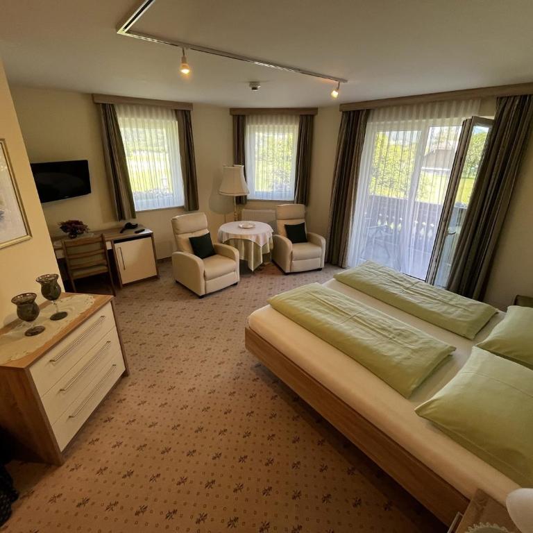 Pension Schlömmer - Chambre Double ou Lits Jumeaux Confort - 1