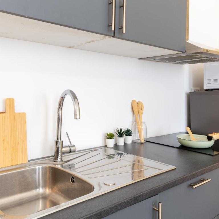 Maison Sylvabelle - Confort d'exception - Quartier des Antiquaires - - Studio Supérieur - 11