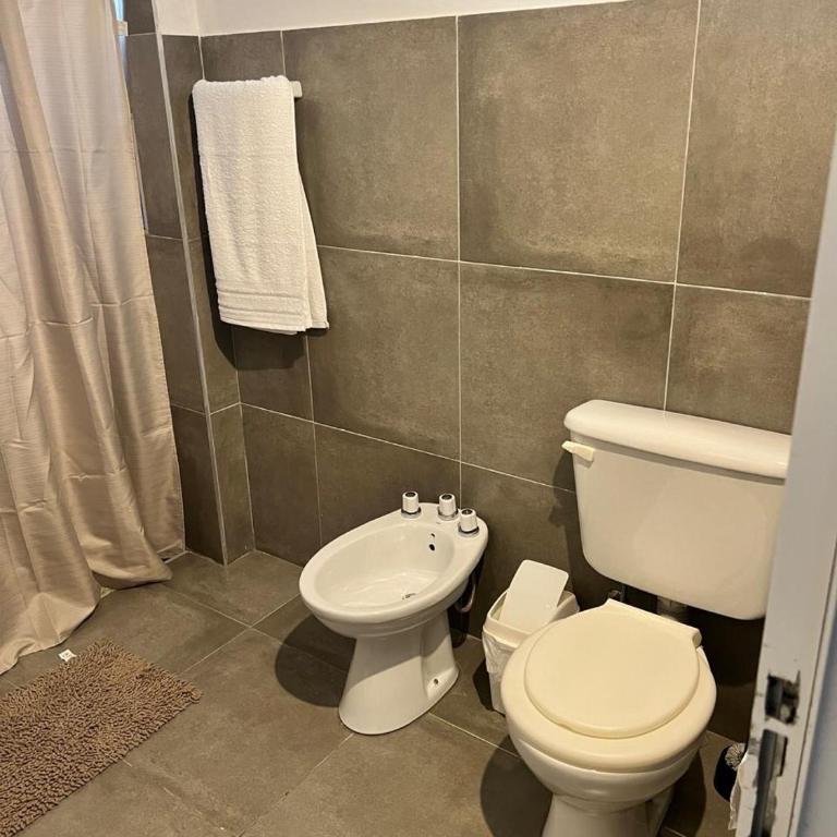 Moderno departamento con cochera en el corazón de Resistencia ideal para dos personas - Apartamento de 1 dormitorio - 2