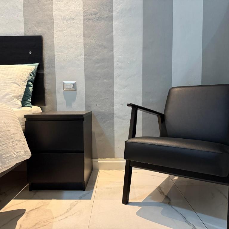 San Frediano Boutique - Camera Tripla con Bagno Privato - 2