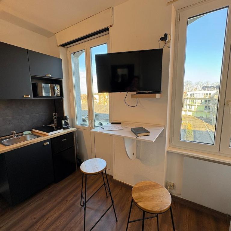 Modern Studio in Mulhouse Perfect for a Stay - Apartment mit 1 Schlafzimmer - 5