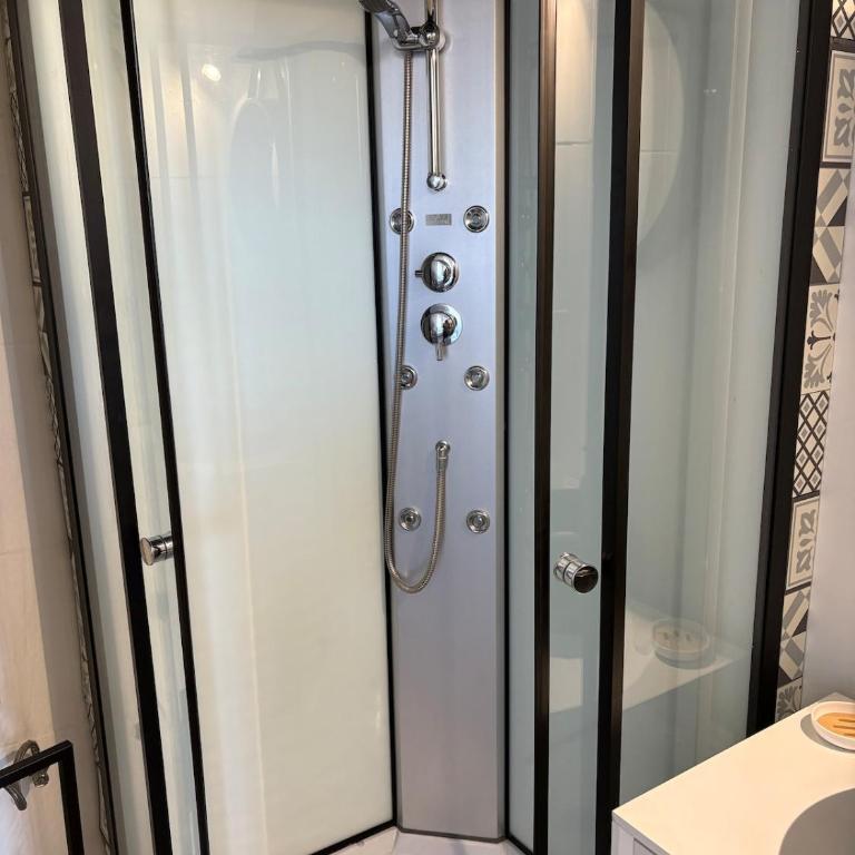Modern Studio in Mulhouse Perfect for a Stay - Apartment mit 1 Schlafzimmer - 6
