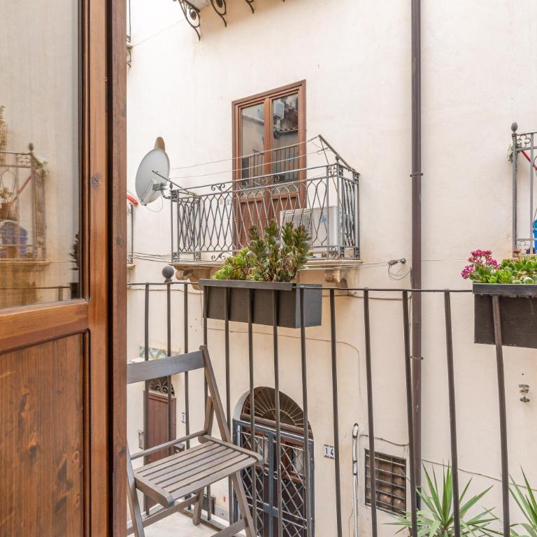 Vega Home - Alle Spalle del Teatro Massimo - Appartamento con 2 Camere da Letto - 11