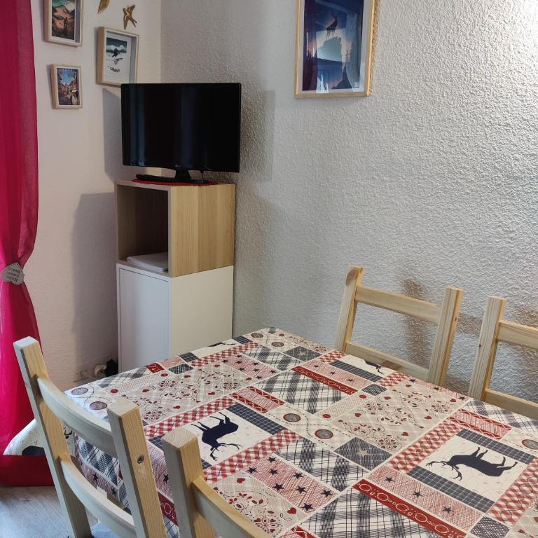 Charmant studio en Ubaye, randonnées et nature - Apartamento de 1 dormitorio - 5
