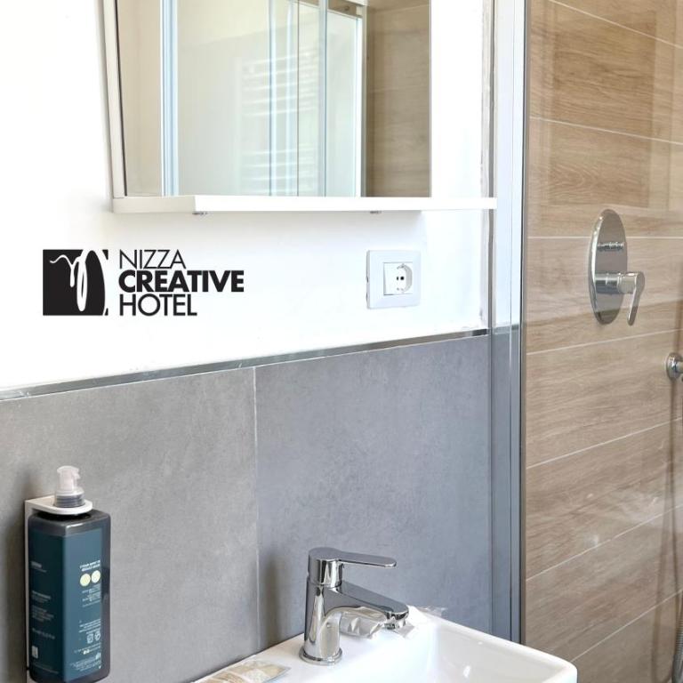 Hotel Nizza Creative Hotel - Camera Doppia con Letti Singoli con Bagno Privato - 19