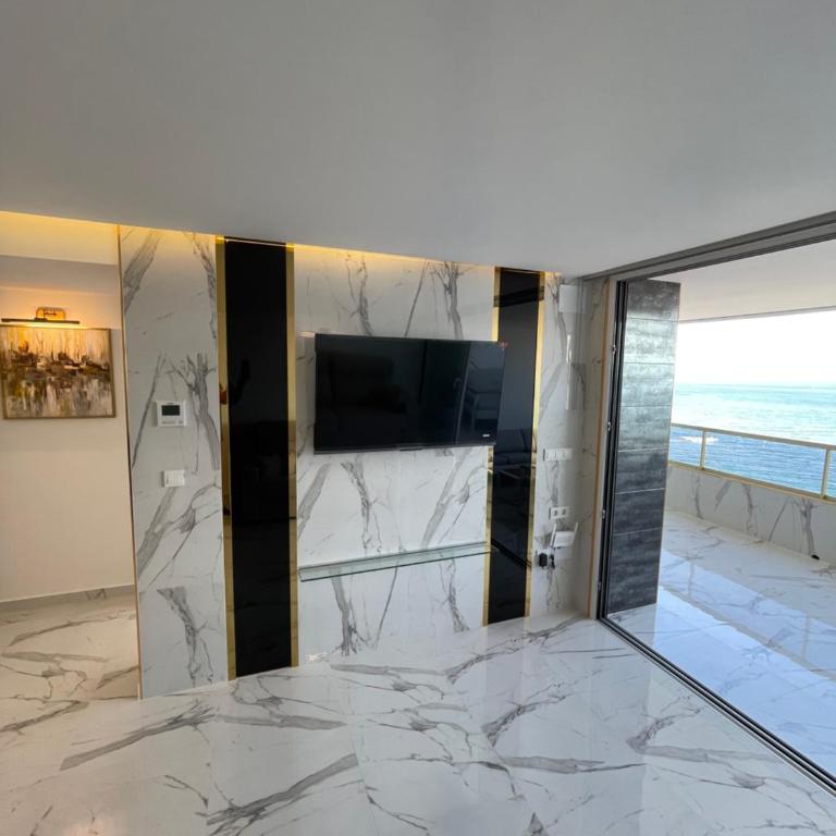 Panoramico Apartamento Principado Marina - Two-Room Apartment - 11