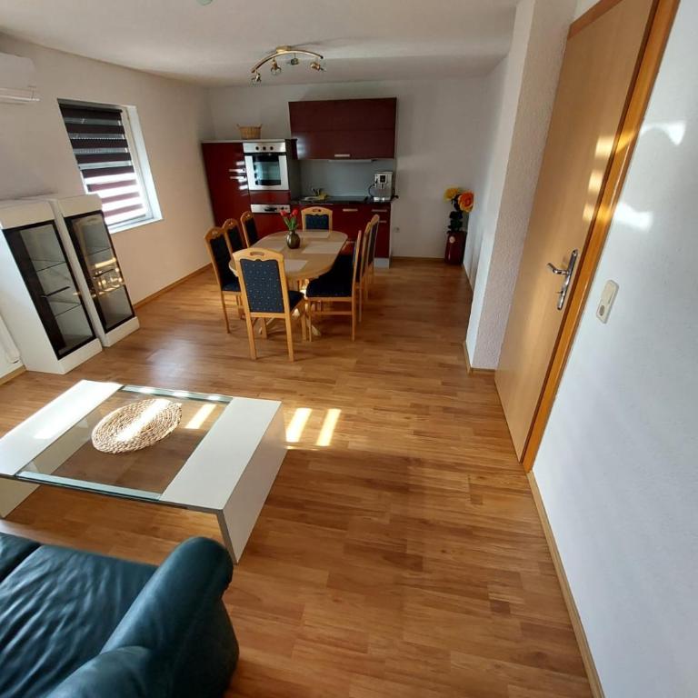 Urban home apartments - Two-Bedroom Apartment - 18