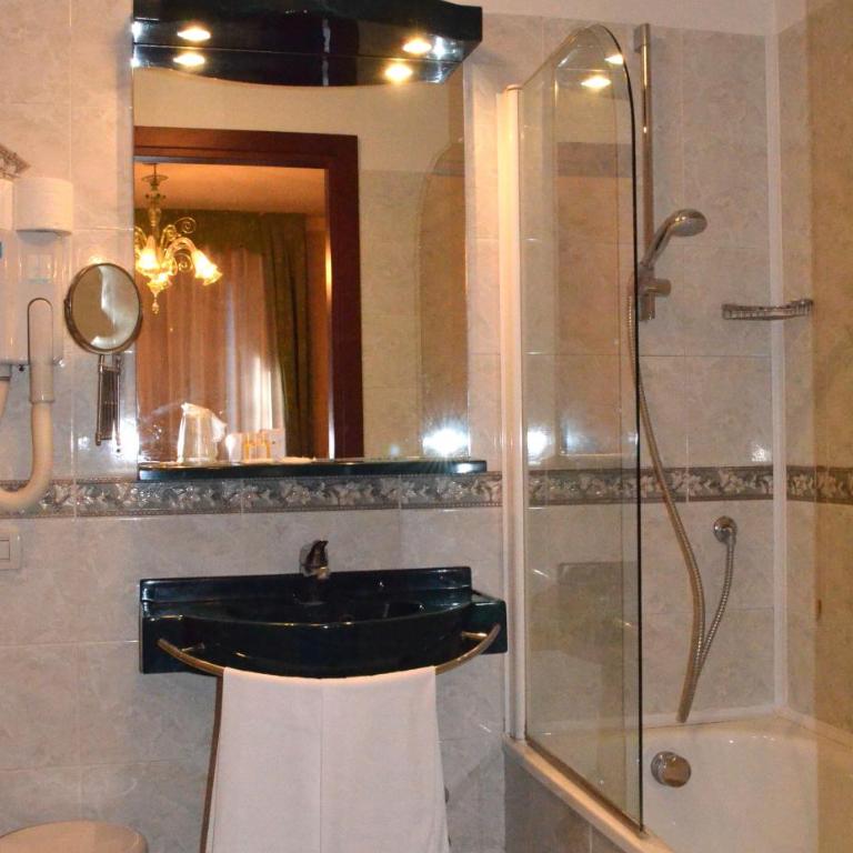 Hotel Villa Cipro - Habitación Doble - 1 o 2 camas - 1