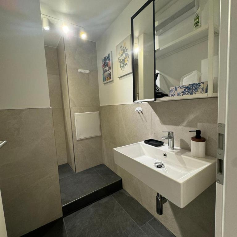 Prime Old Town Location Apartment with 2 Bedrooms for 1-6 Guests - Appartamento con 2 Camere da Letto - 18