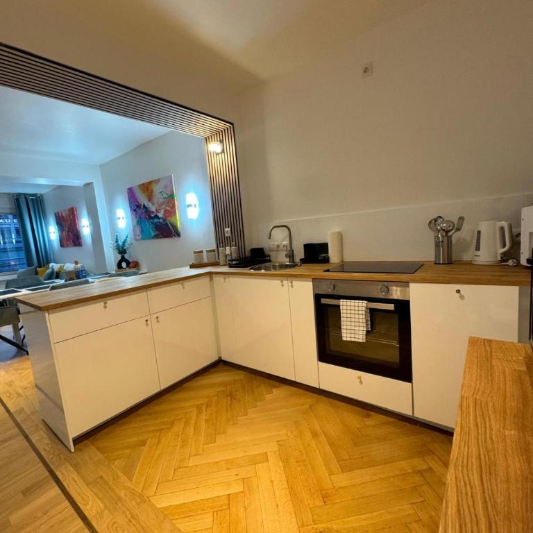 Prime Old Town Location Apartment with 2 Bedrooms for 1-6 Guests - Appartamento con 2 Camere da Letto - 9