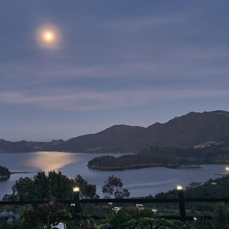 Suite 1 El Palco del Neusa - Twin Room with Private Bathroom - 1