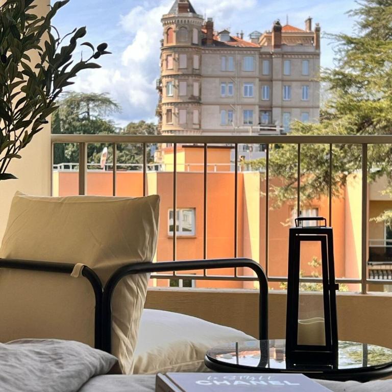 Luxury Appartment with terrace and side sea view - Apartment mit 1 Schlafzimmer - 22