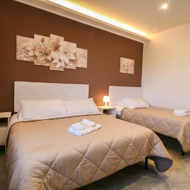 Residence Speedy Lovely Suites - 9 Appartamenti Fino a 52 Ospiti - Fiumicino Airport - Appartamento Deluxe con 2 Camere da Letto e Balcone - 19