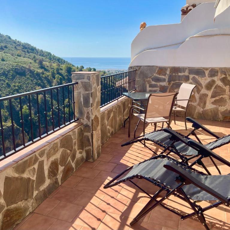 Apartamentos Axarquia , Frigiliana, terraza privada con vistas a la montaña rio y al mar - Apartamento de 1 dormitorio - 18