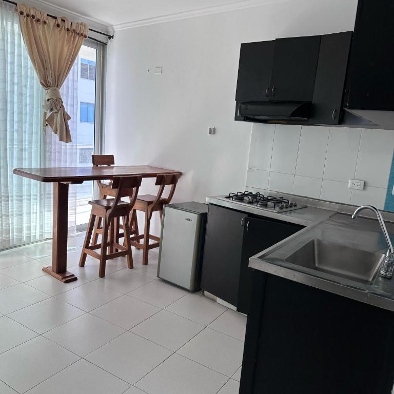 SGH Hotel Rodadero Suites - Estudio con terraza - 2