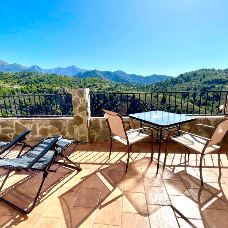 Apartamentos Axarquia , Frigiliana, terraza privada con vistas a la montaña rio y al mar - Apartamento de 1 dormitorio - 20
