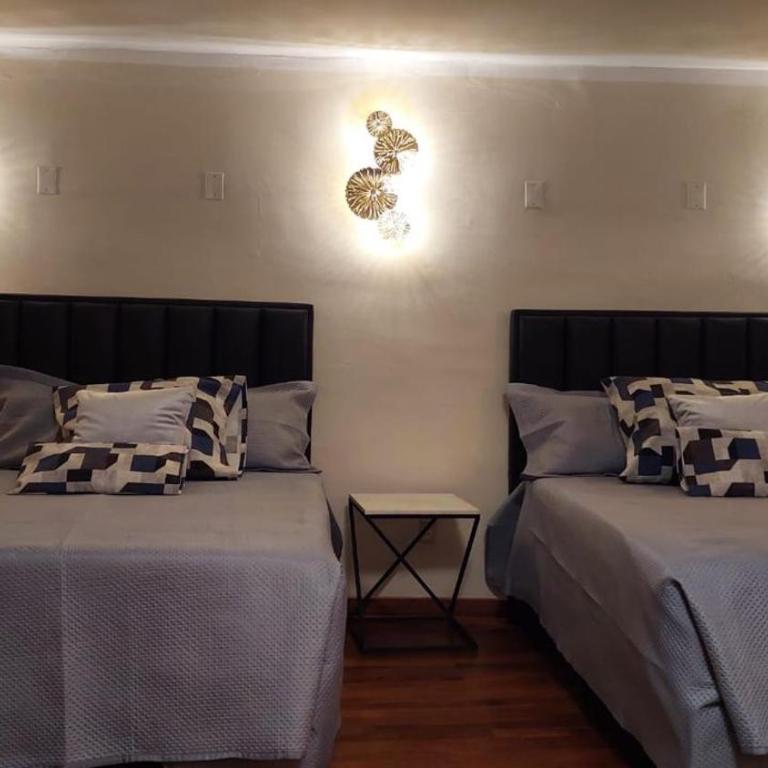 Apartamento en Centro Histórico de Sucre - Habitación Doble Superior con 2 camas grandes - 10