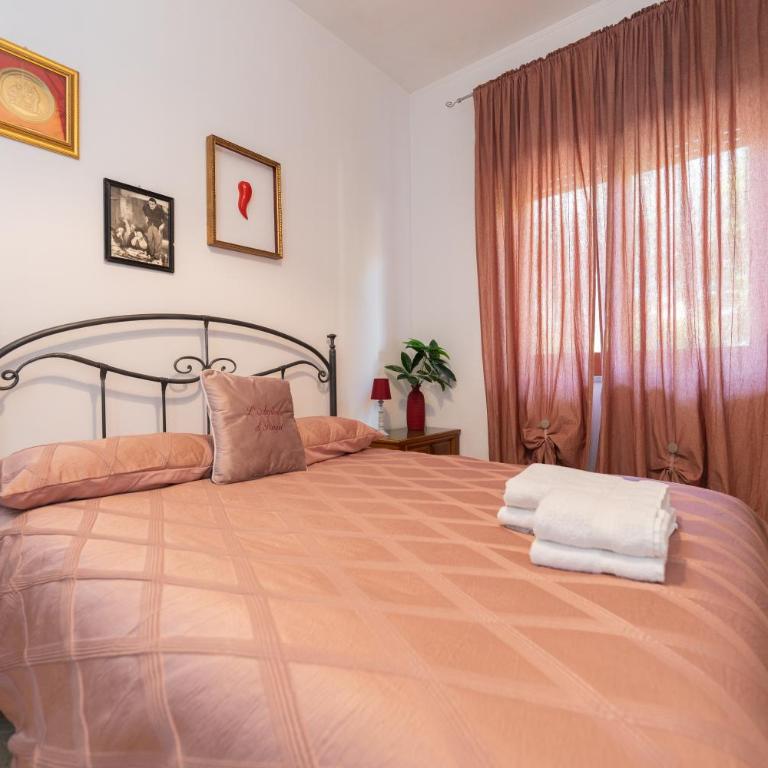 L'Anfiteatro di Pompei B&B - Camera Matrimoniale con Vista Giardino - 5