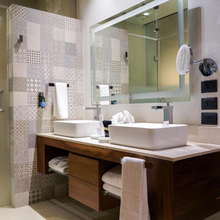 Casa Postal Hotel Boutique - Junior Suite with Balcony - 6