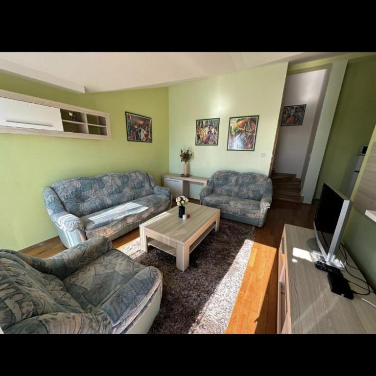 Njaro Del Mar 18 - One-Bedroom Apartment - 15