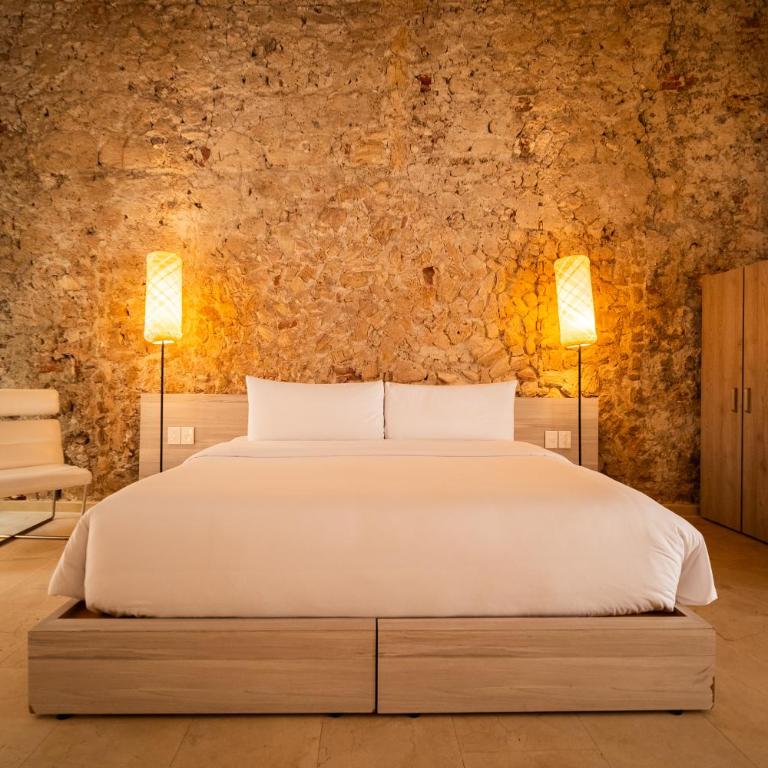 Nacar Hotel Cartagena, Curio Collection by Hilton - One-Bedroom King Suite - 12