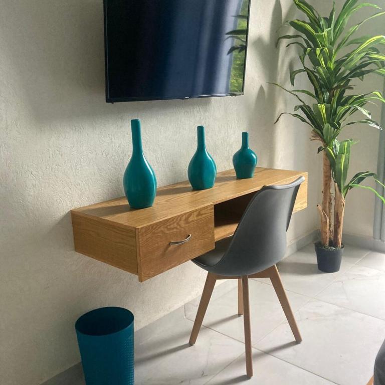 Departamento Turquesa - Three-Bedroom Apartment - 24
