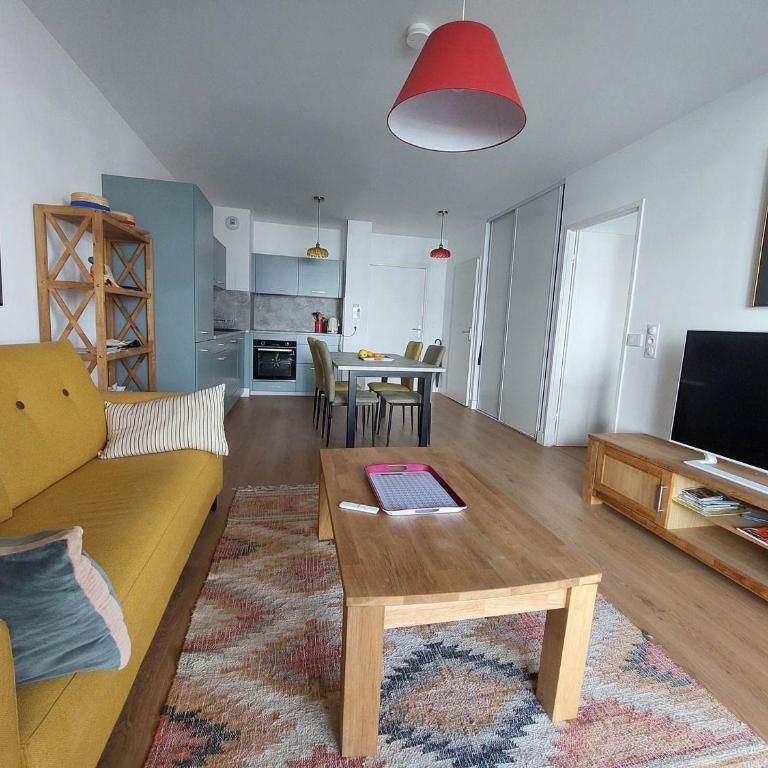 Appartement à 2 pas de la plage avec parking à Royan - FR-1-550-90 - Appartamento - 3