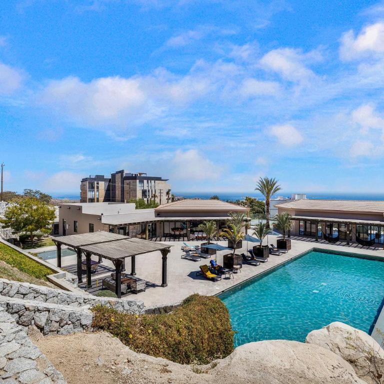 Cabo PH Stunning Rooftop with Jacuzzi - Apartamento - 39