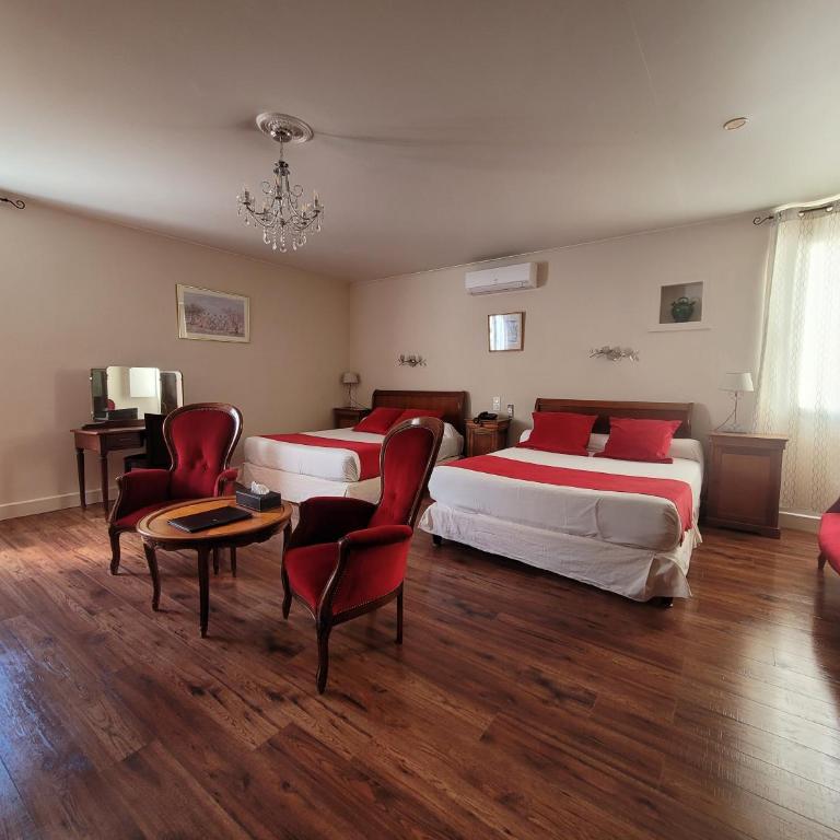 Hotel Du Forum - Chambre Quadruple - 13