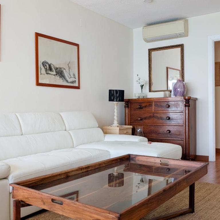 COBLANCA lovely apartment - Three-Bedroom Apartment - 2