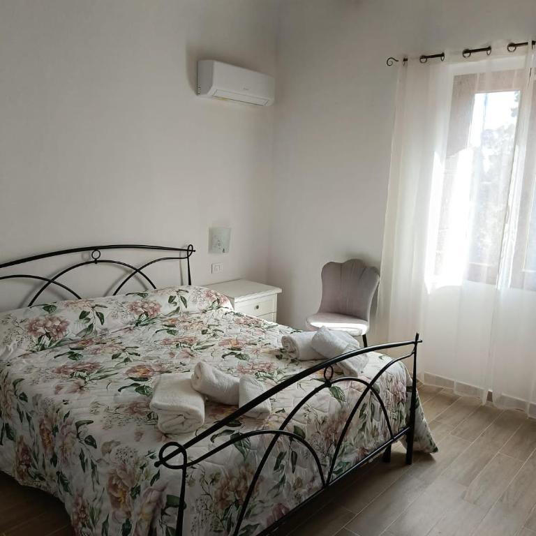 Bed breakfast L'AMICO - Camera Matrimoniale con Bagno in Comune - 5
