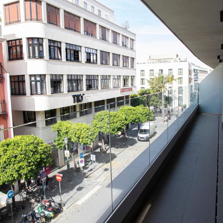 San Pablo 1 De Lujo - Apartamento Deluxe de 2 dormitorios con balcón - 5